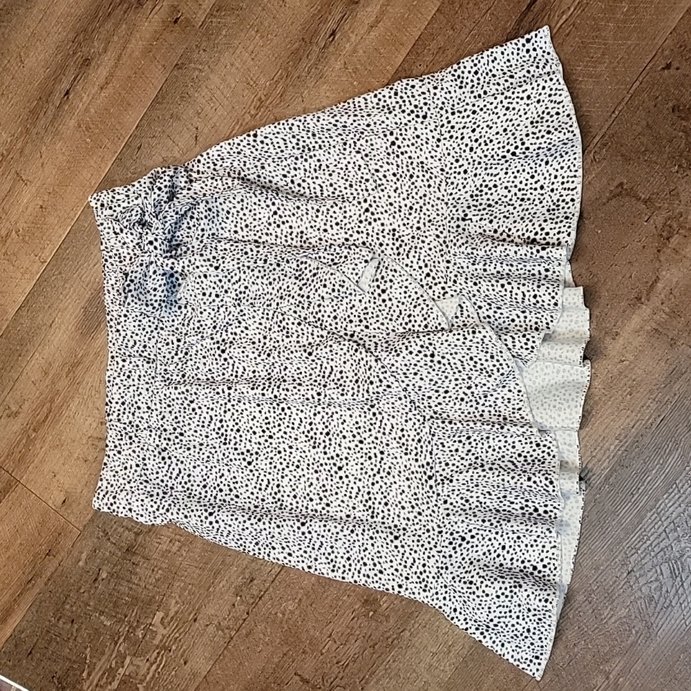 Women's Size M Faux Wraparound Skirt